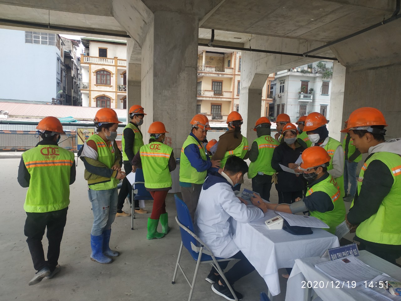 CDC Hà Nội tổ chức khám sức khỏe định kỳ cho CBNV năm 2020
