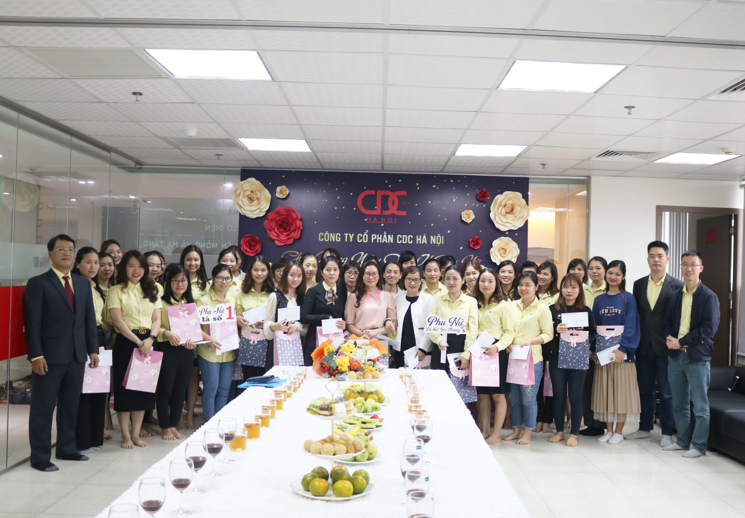CDC Hà Nội Chúc mừng ngày Quốc tế Phụ nữ 8/3